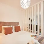 Apartment Charming In Historic Center Lisbon