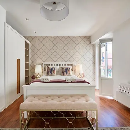 Charming In Historic Center Lisboa