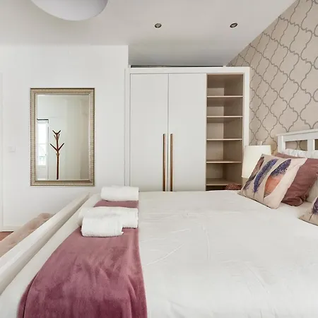 Apartment Charming In Historic Center Lisbon