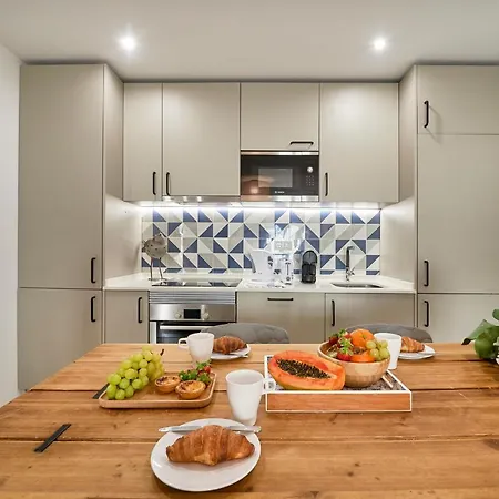 Charming In Historic Center Apartment Lisbon