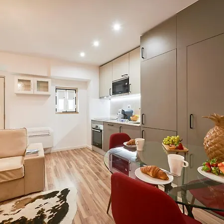 Apartment Charming In Historic Center Lisbon